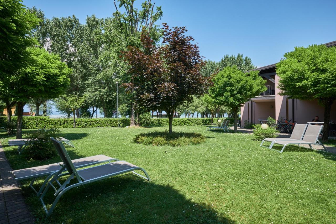 Villaggio Turistico Lugana Marina Sirmione Extérieur photo